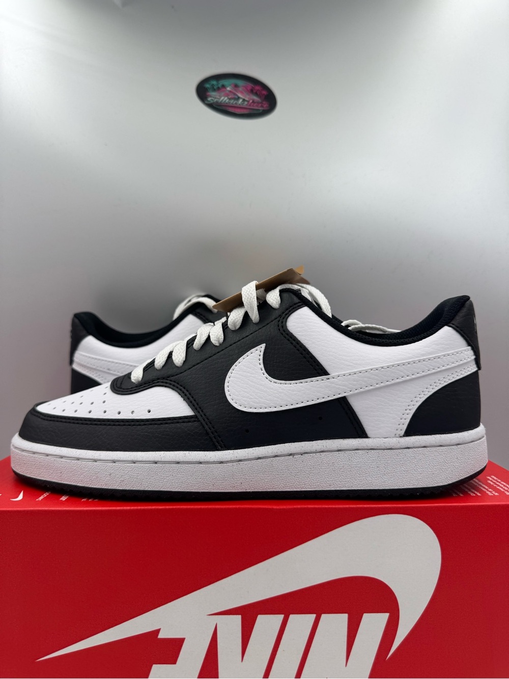 Nike Court Vision Lo NN Panda Black White BRAND NEW Size 10 Women - Picture 2 of 8